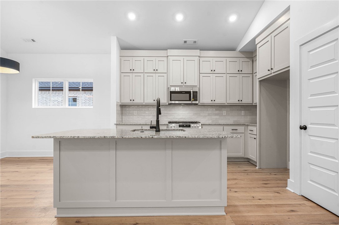 Wells Lake Cottages at Chaffee Cottages - Residential