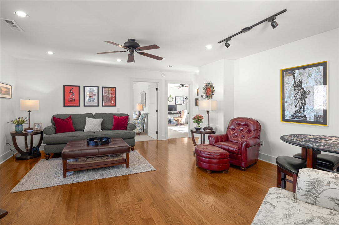 Oakhills Sub Rurban - Residential