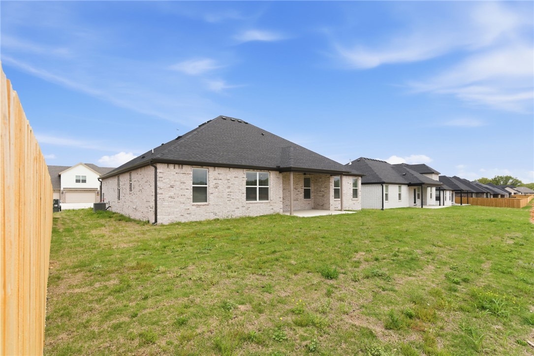 Spring Creek Farms Ph I Springdale - Residential