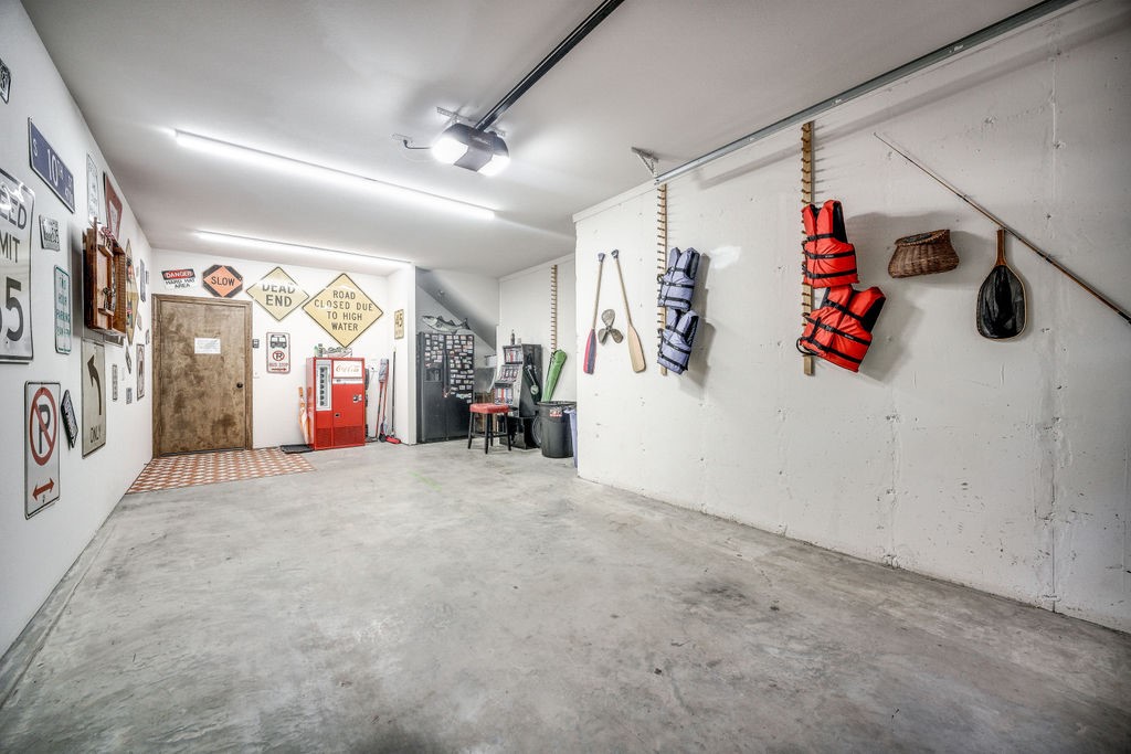 Pine Log - Residential