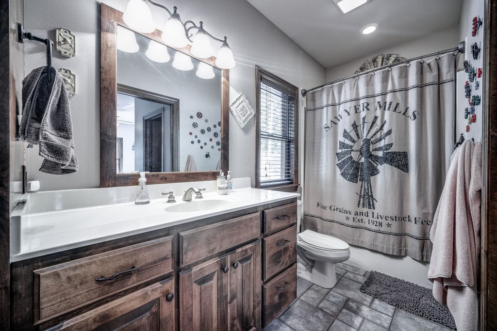 Pine Log - Residential