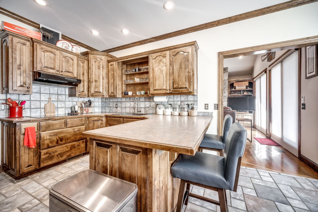 Pine Log - Residential