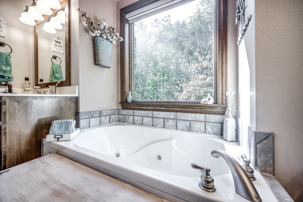 Pine Log - Residential