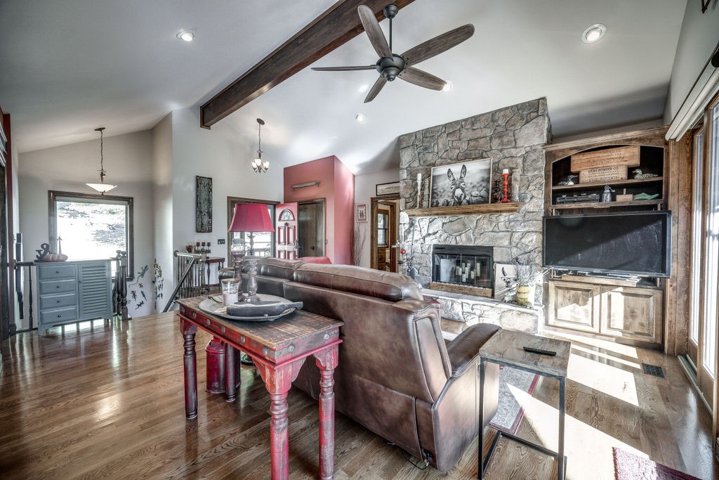 Pine Log - Residential