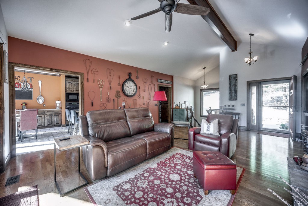 Pine Log - Residential