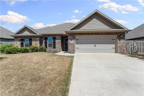 Photo of 201 Cisterna Drive, Centerton, AR 72719 (MLS # 1359692)