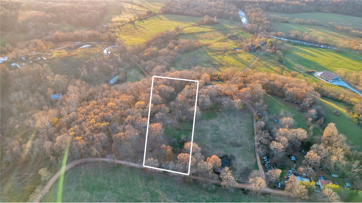 21-18-31-RURAL - Land