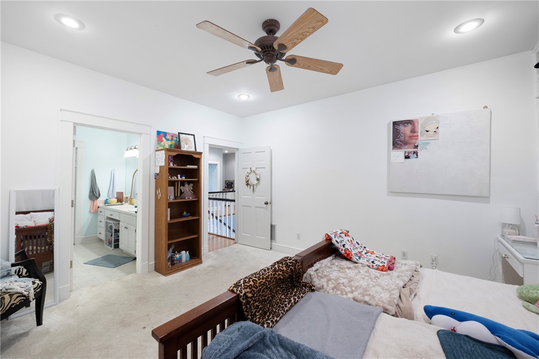 River Oaks - Residential