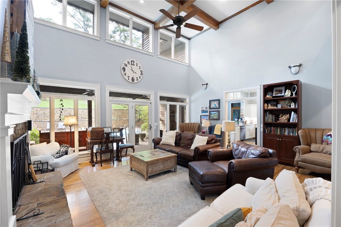 River Oaks - Residential