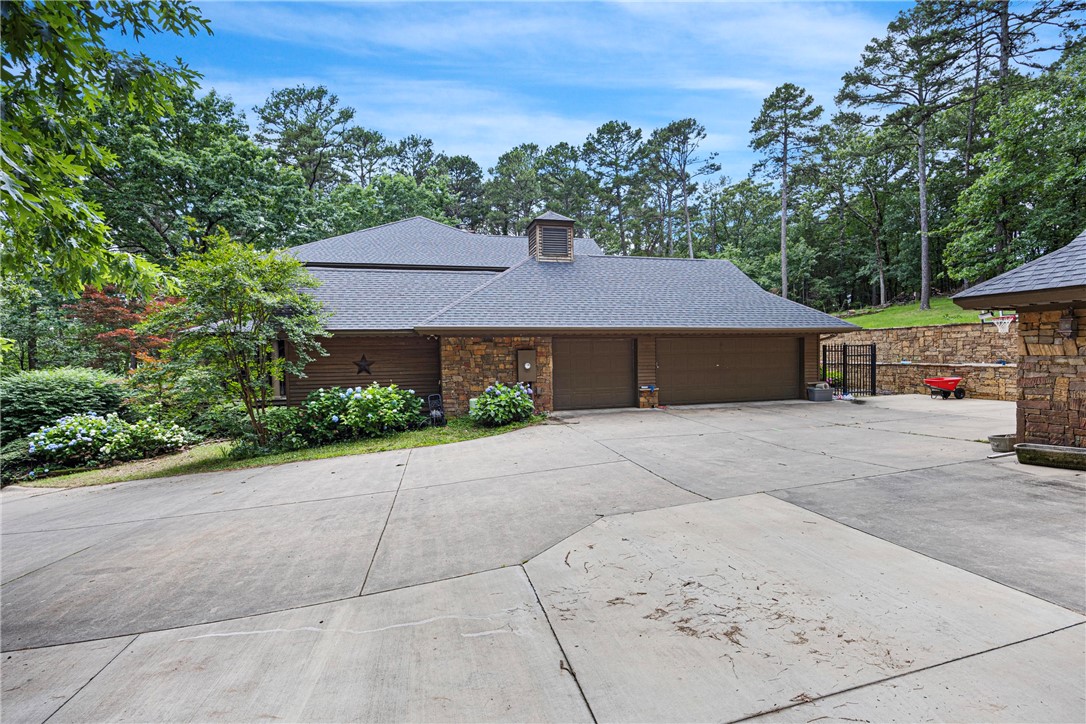 River Oaks - Residential
