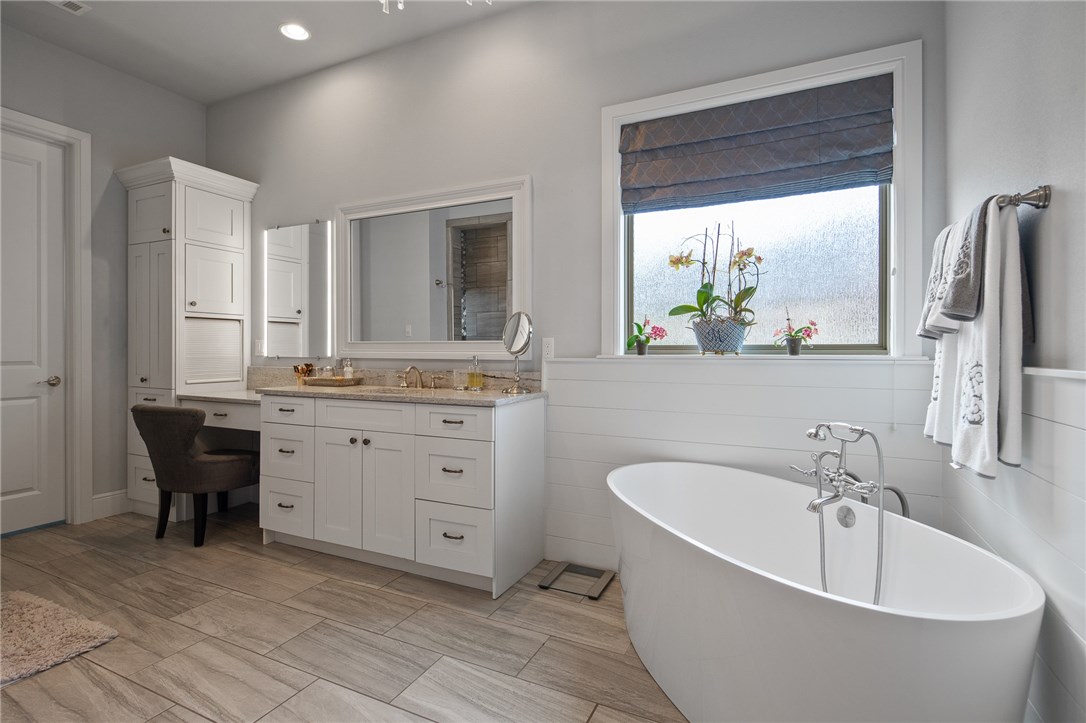 Oak Tree Centerton - Residential