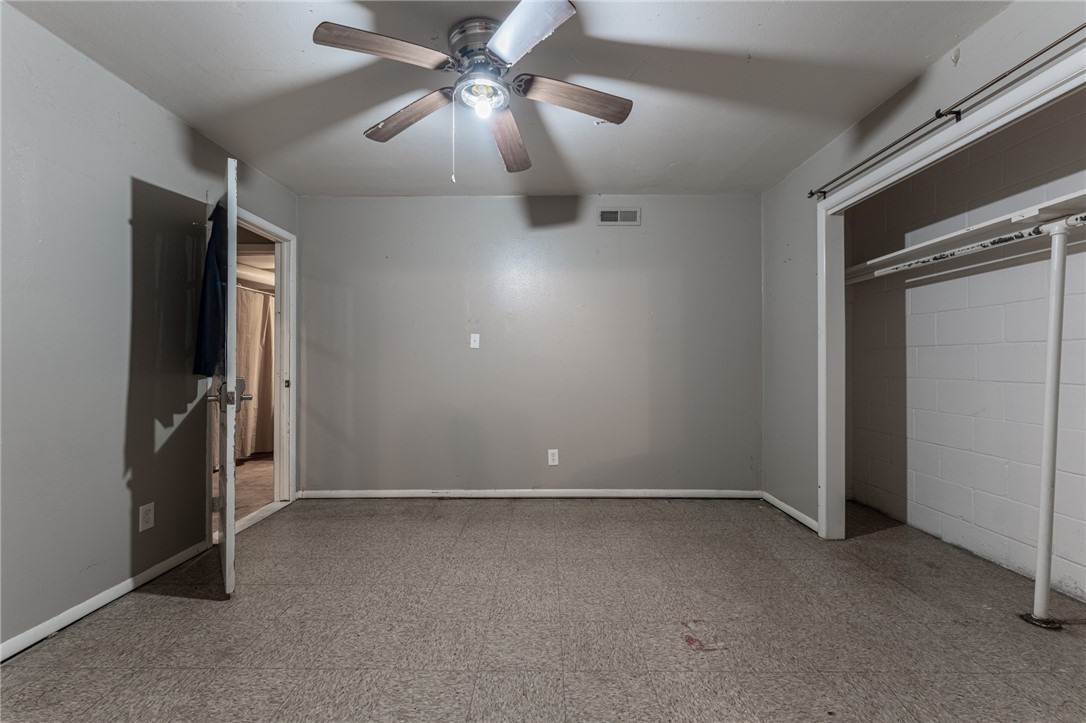 Fayetteville Outlots - Residential Lease