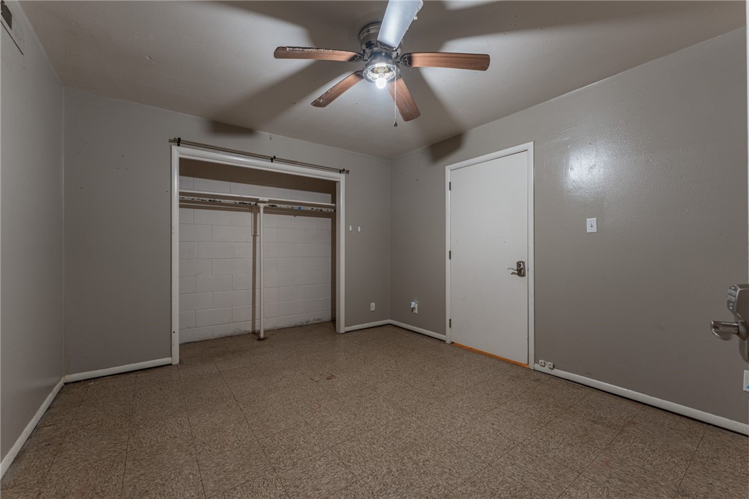 Fayetteville Outlots - Residential Lease