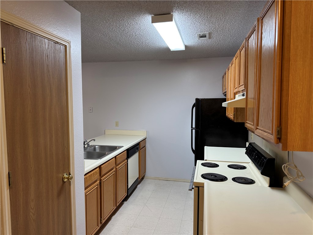 Pine Valley Ph Ii - Residential Lease