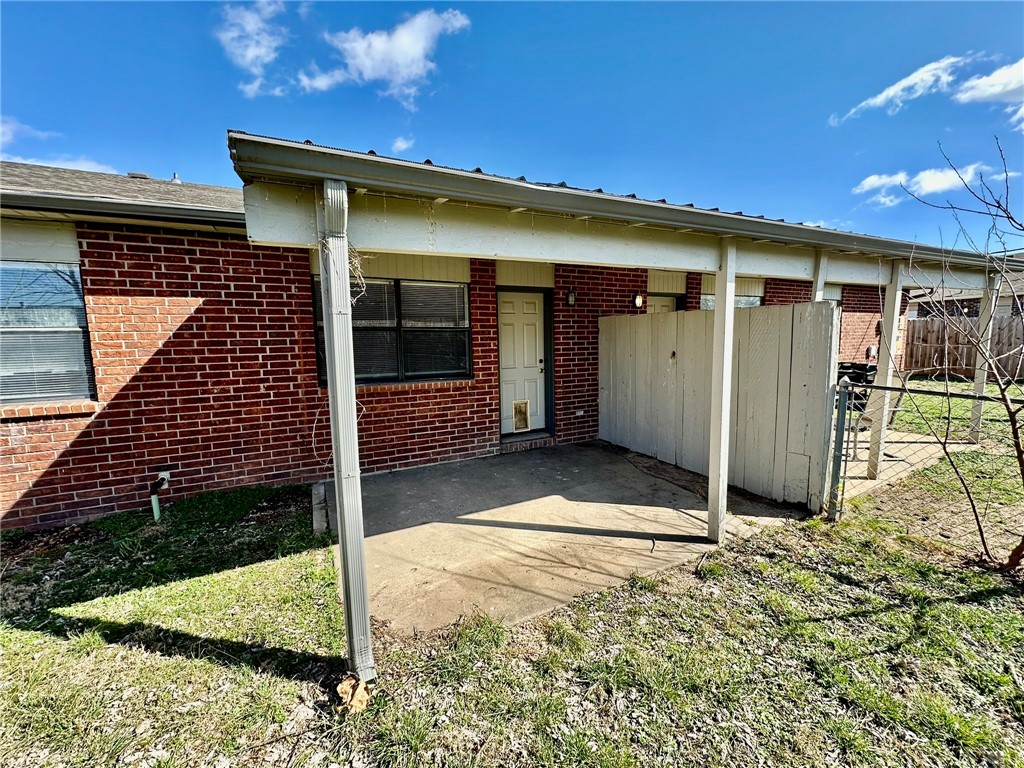 Oak Hill Iii Ph 1 Rogers - Residential Lease