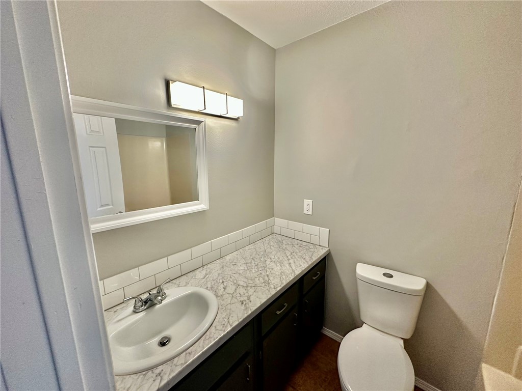 Oak Hill Iii Ph 1 Rogers - Residential Lease