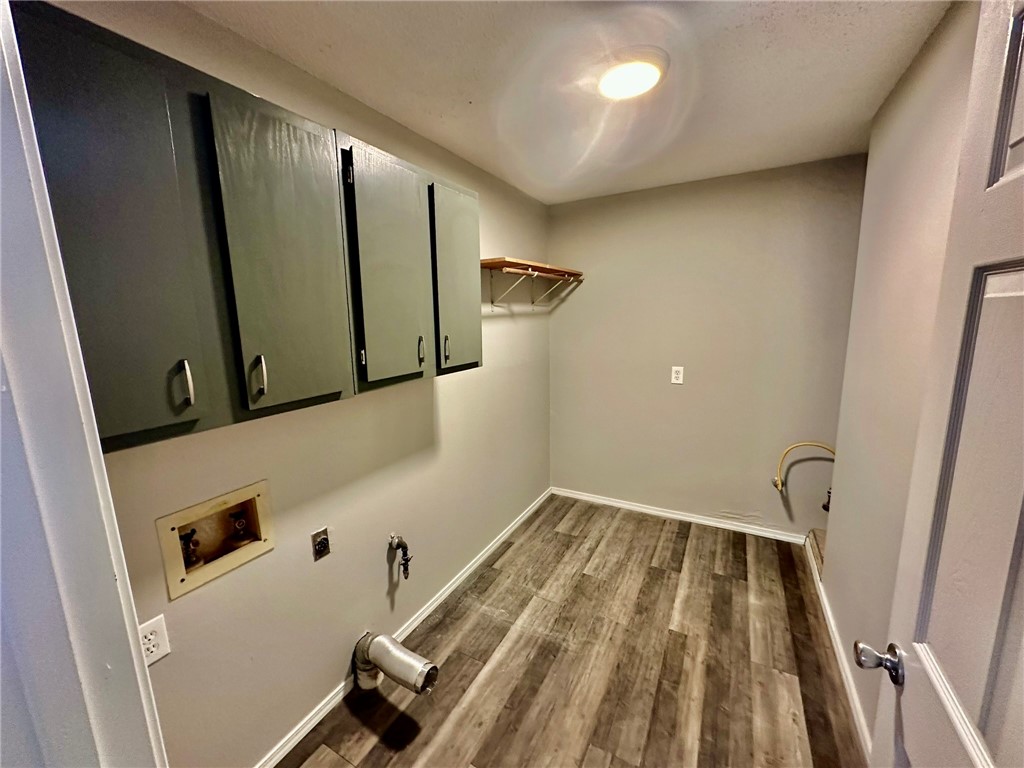 Oak Hill Iii Ph 1 Rogers - Residential Lease