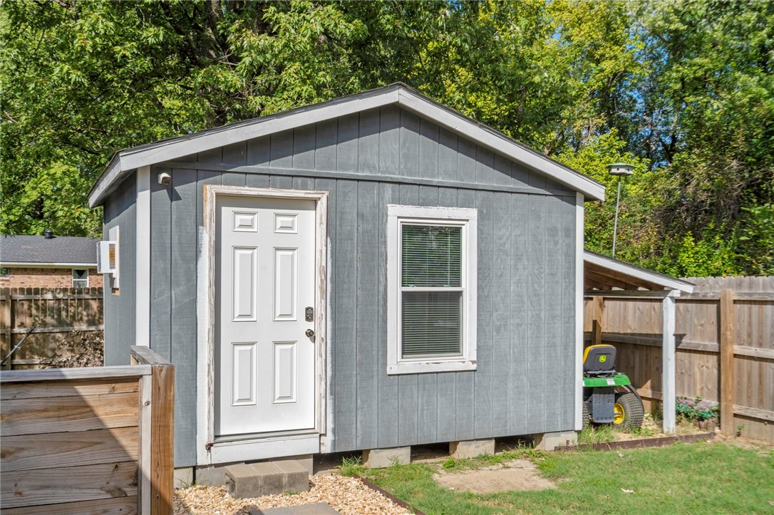 Banks Add Bentonville - Residential
