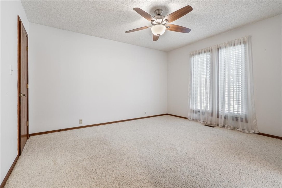 Unit 102 Holiday Island - Residential