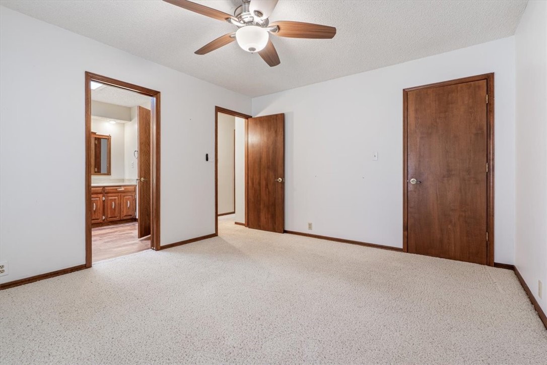 Unit 102 Holiday Island - Residential