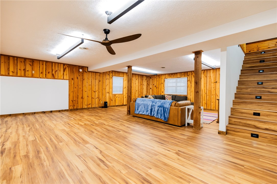 Glen Oaks - Residential