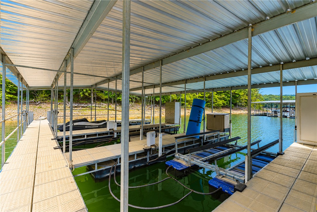 Glen Oaks - Residential