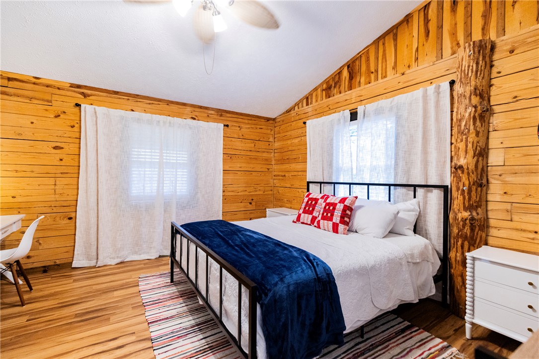 Glen Oaks - Residential
