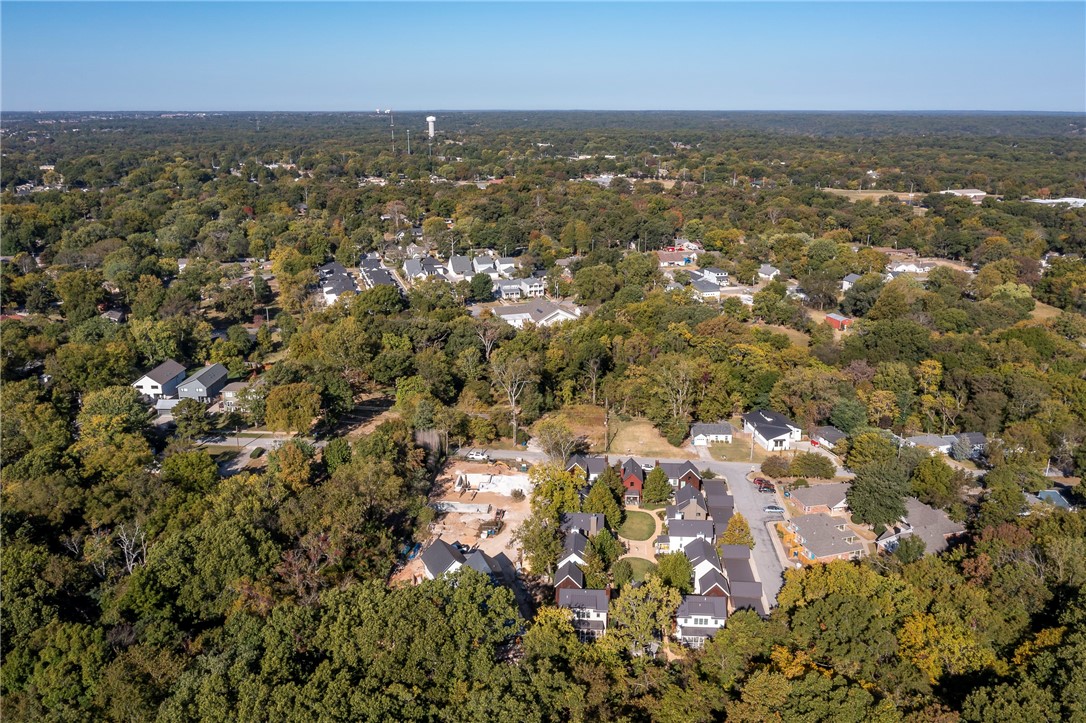 Black Apple - Residential