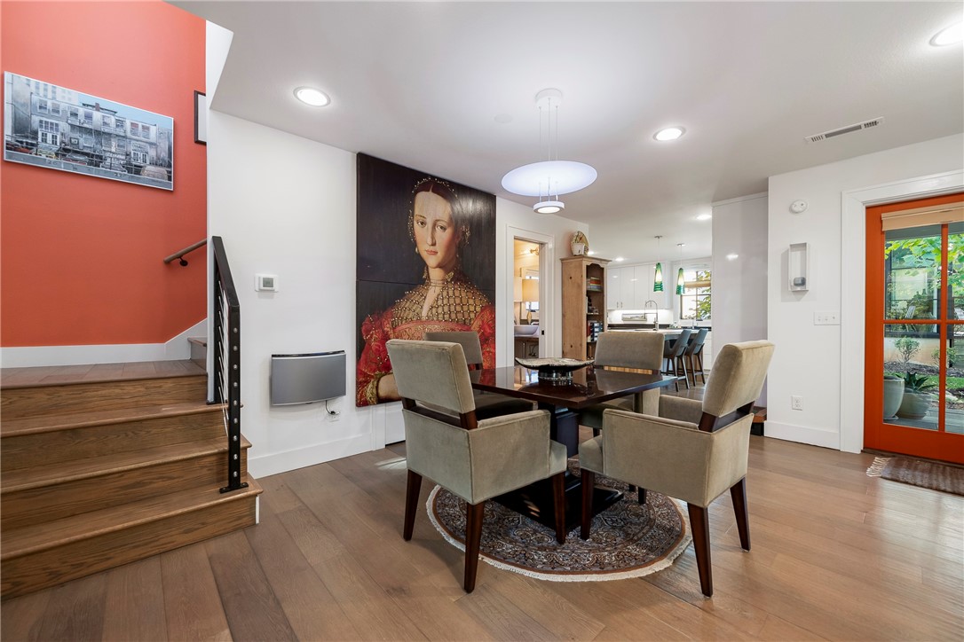 Black Apple - Residential