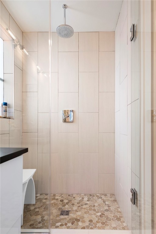 Black Apple - Residential