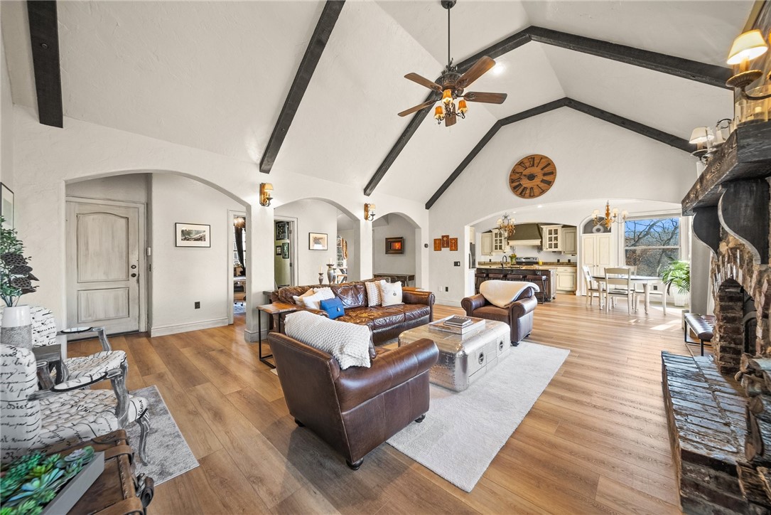 Windsor Sub Bvv - Residential