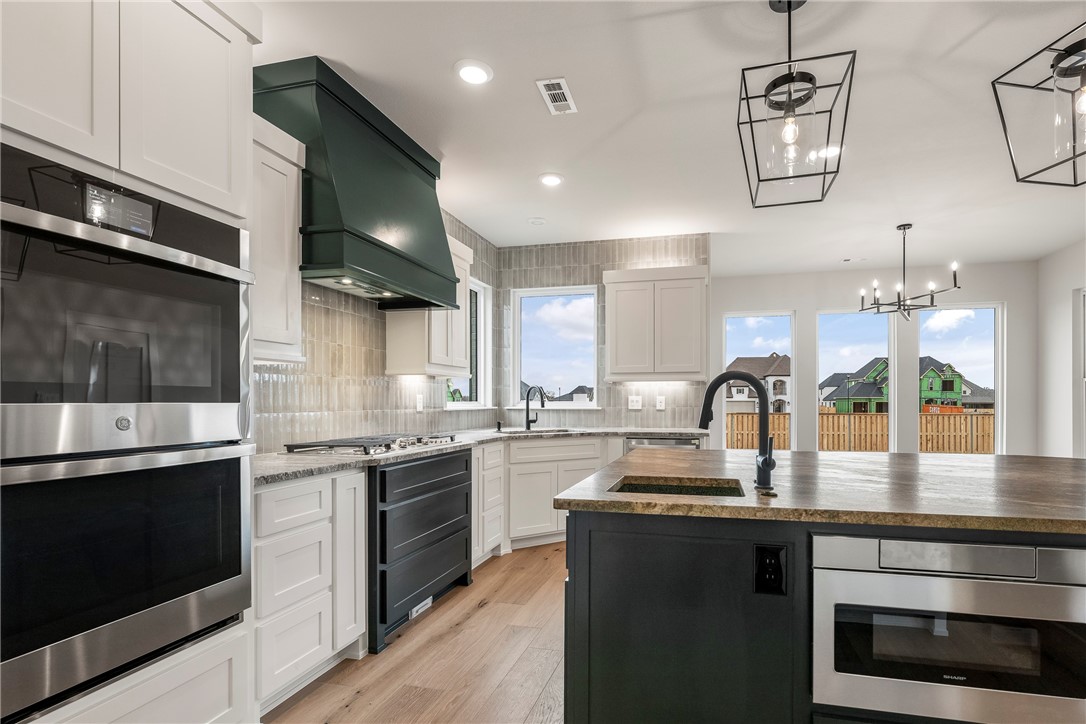 Scissortail - Residential