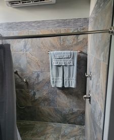 Hanover Sub Ph Ii Bentonville - Residential