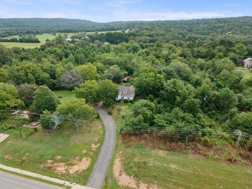 Great spot for potential commercial or residential development on Weir Road in Russellville, Arkansas. Property is located just north of I-40 Exit 83 and has frontage along State Highway 124. Approximately 10 acres are available just outside of the city limits of Russellville.