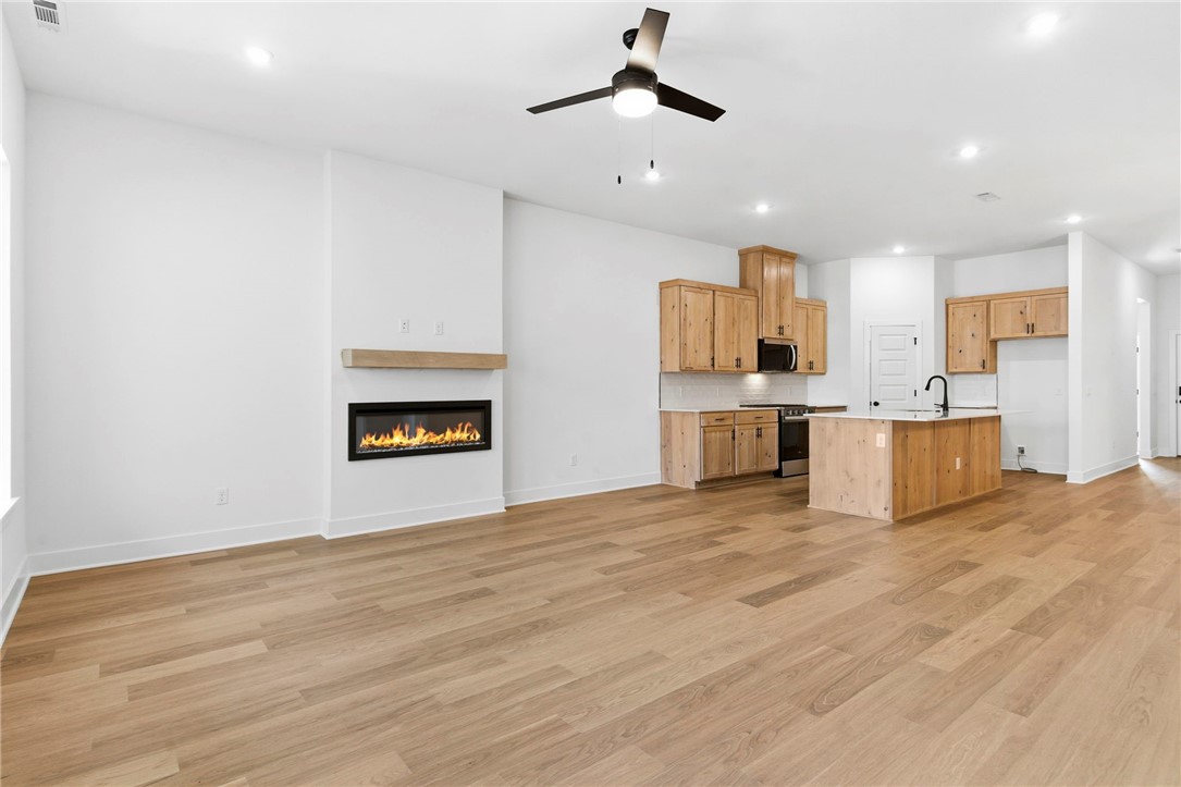 Pine Hollow - Residential