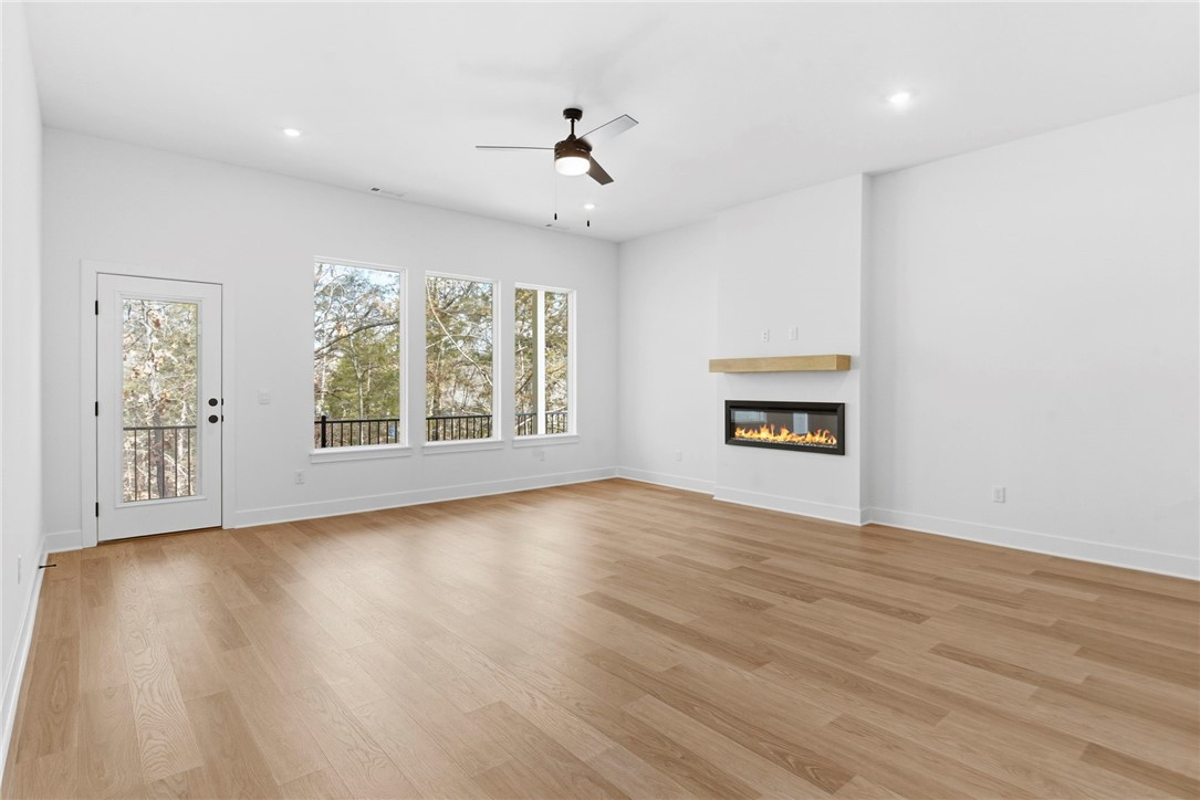 Pine Hollow - Residential