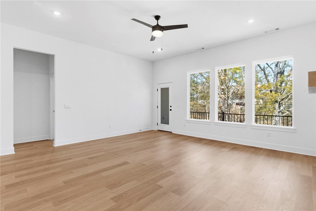 Pine Hollow - Residential