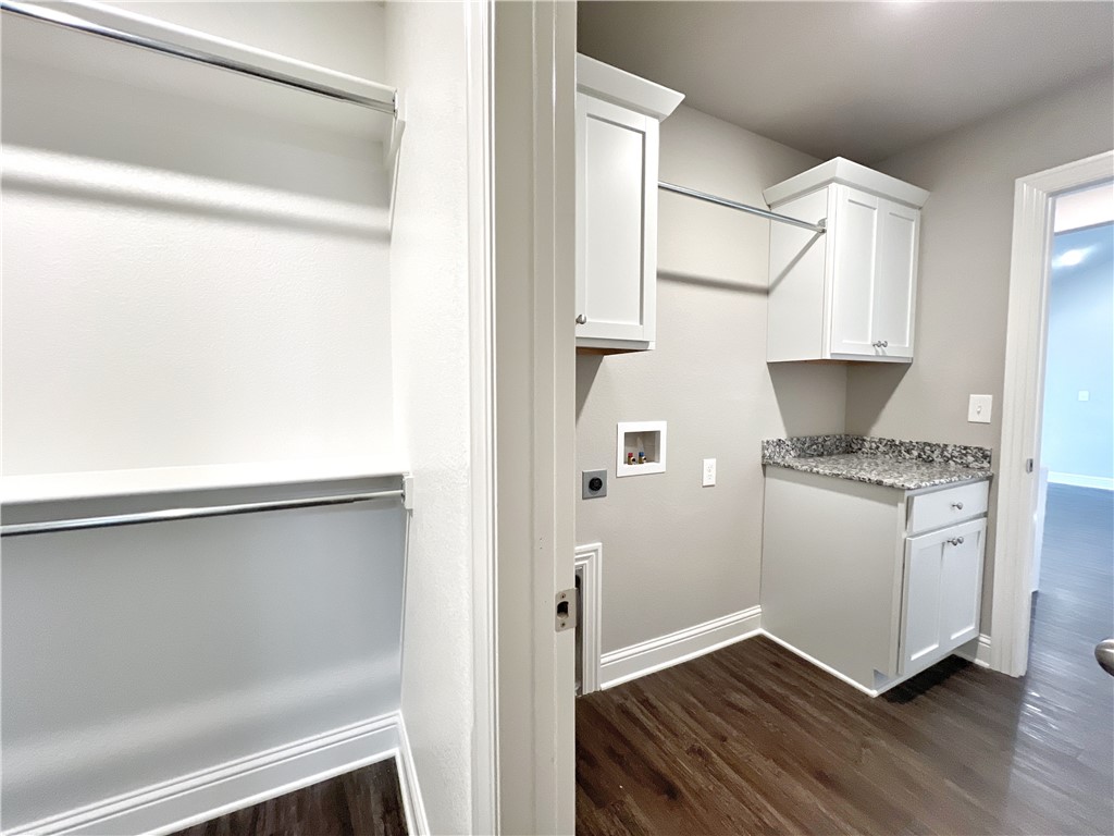 Belle Meade Sub Ph 4 - Residential Lease