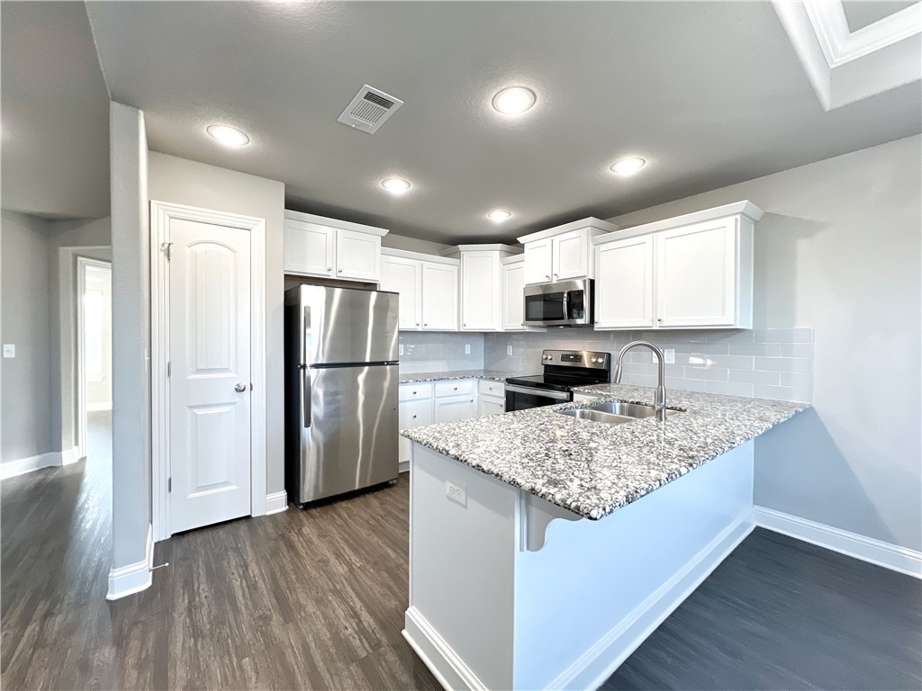 Belle Meade Sub Ph 4 - Residential Lease