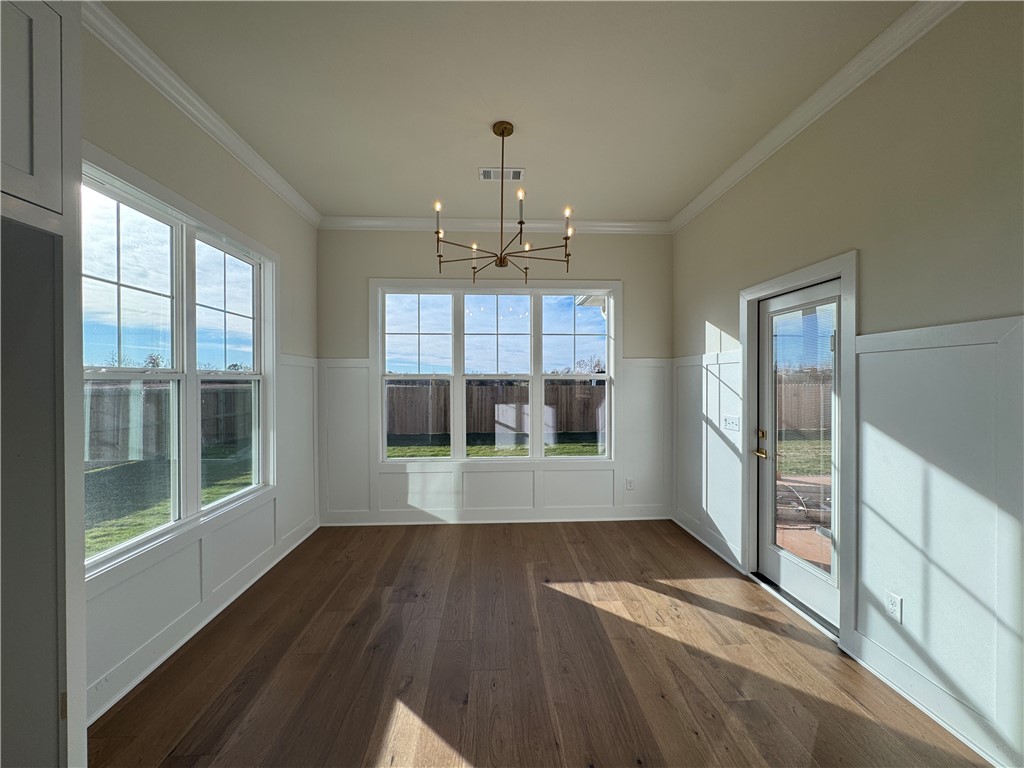 Crescent View - Residential