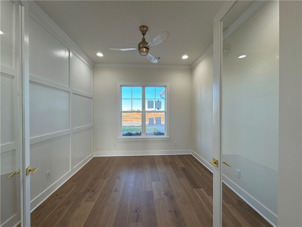 Crescent View - Residential