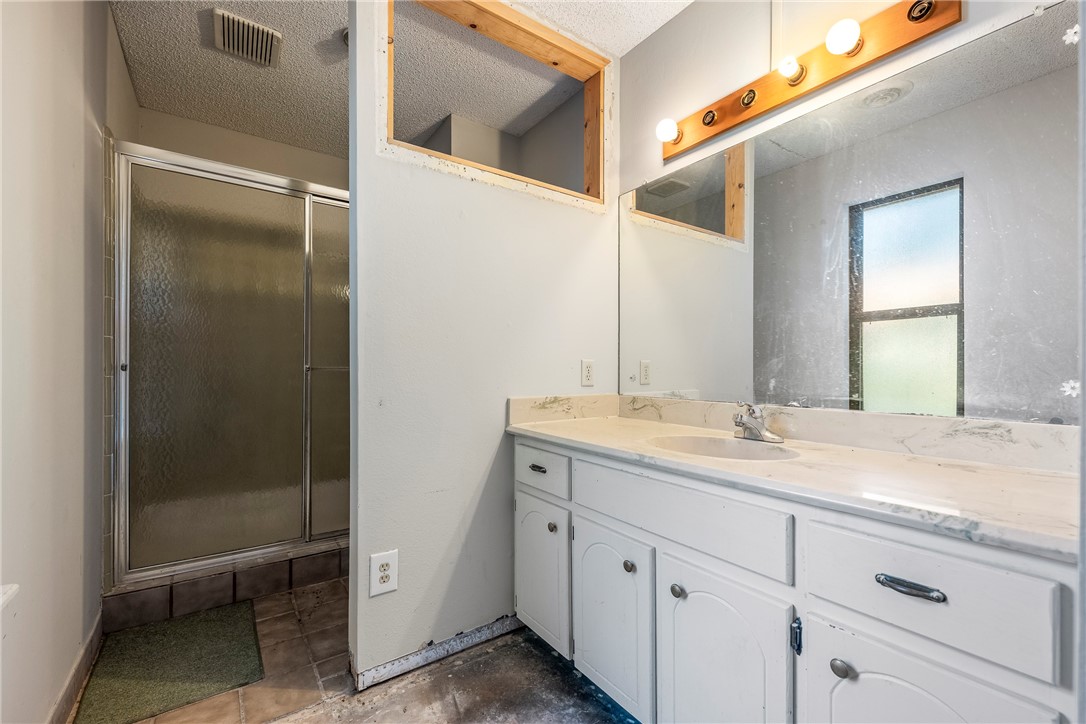 North Brush Creek Hills Unit 1 Rogers - Residential