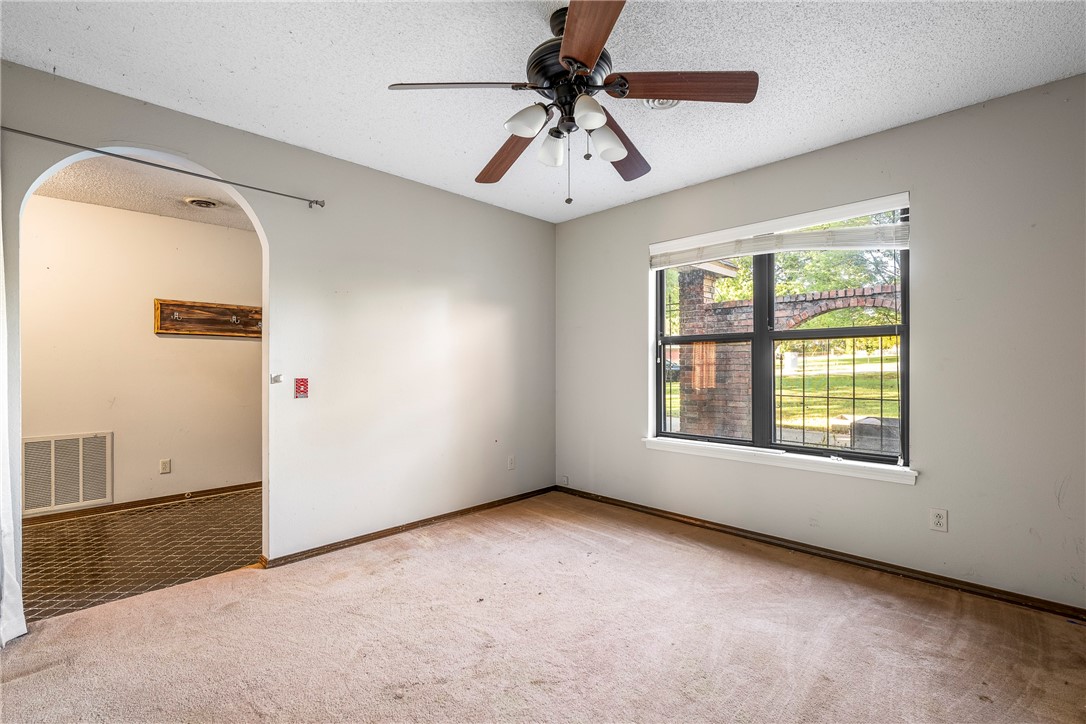 North Brush Creek Hills Unit 1 Rogers - Residential