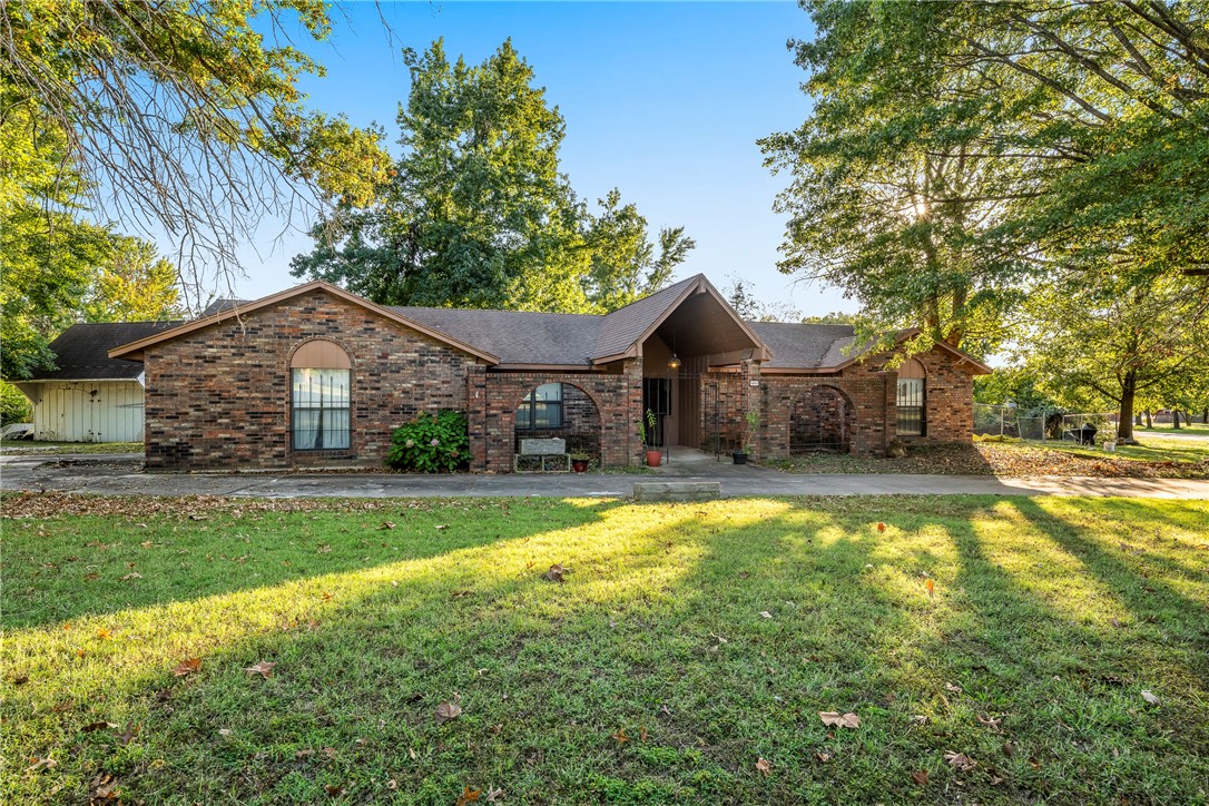 North Brush Creek Hills Unit 1 Rogers - Residential