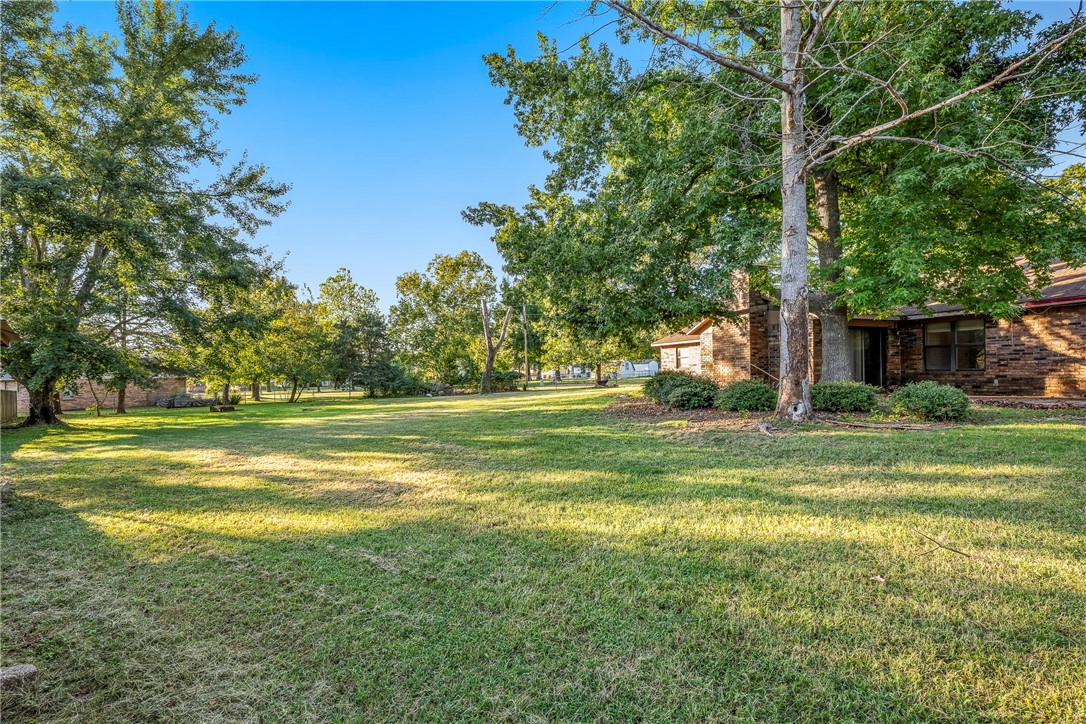 North Brush Creek Hills Unit 1 Rogers - Residential