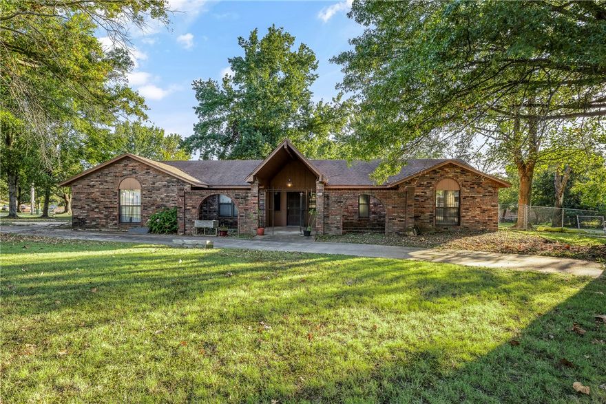 Discover the charm and potential of this unique property nestled on nearly an acre of land surrounded by mature trees. Located just 10 minutes from downtown Rogers, this home offers a peaceful country feel with the convenience of city living close by. Full of character and timeless appeal, this home is being sold as is and is ready for someone with vision to bring it back to life. Itās the perfect canvas for your next renovation or investment project.  the natural setting, complete with a small shed and barn ā ideal for storage, hobbies, or even a small workshop. Whether youāre looking to restore its original charm or transform it into a modern retreat, this property offers the space to make it your own.