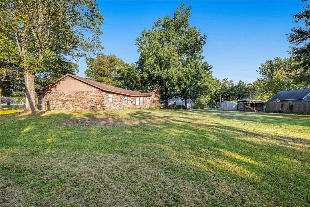 North Brush Creek Hills Unit 1 Rogers - Residential