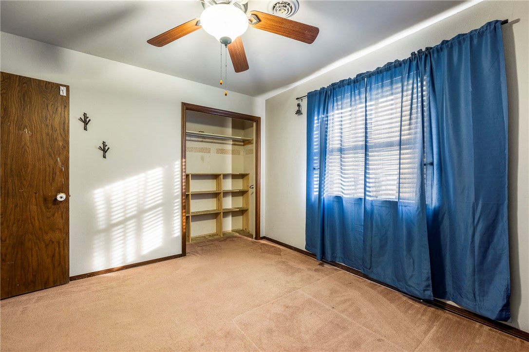 North Brush Creek Hills Unit 1 Rogers - Residential