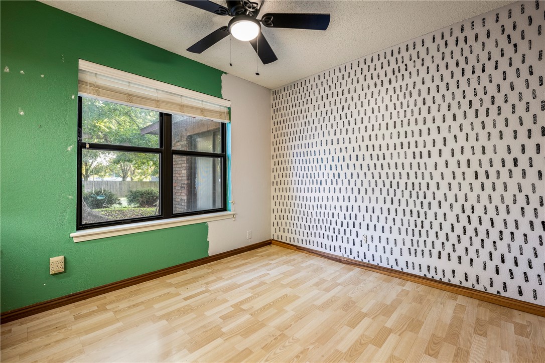 North Brush Creek Hills Unit 1 Rogers - Residential