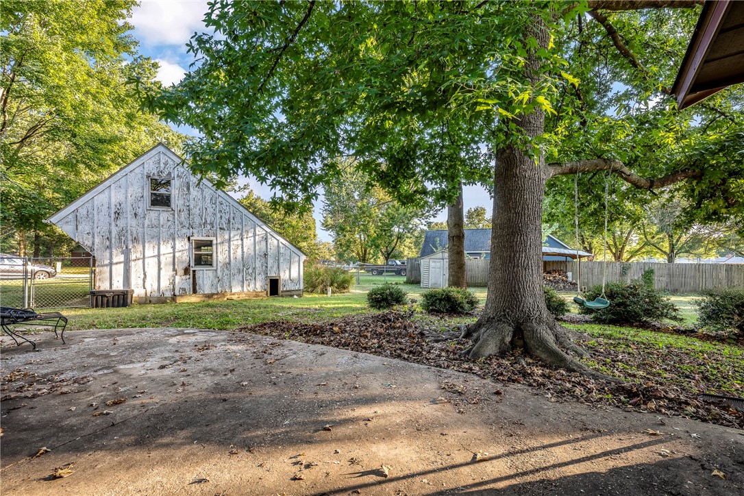 North Brush Creek Hills Unit 1 Rogers - Residential